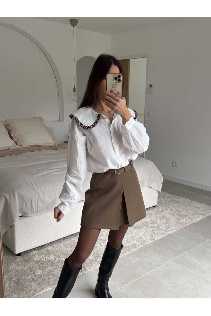 Chemise col Claudine Leopard blanche manches longues look ootd outfit mode tendance grecy