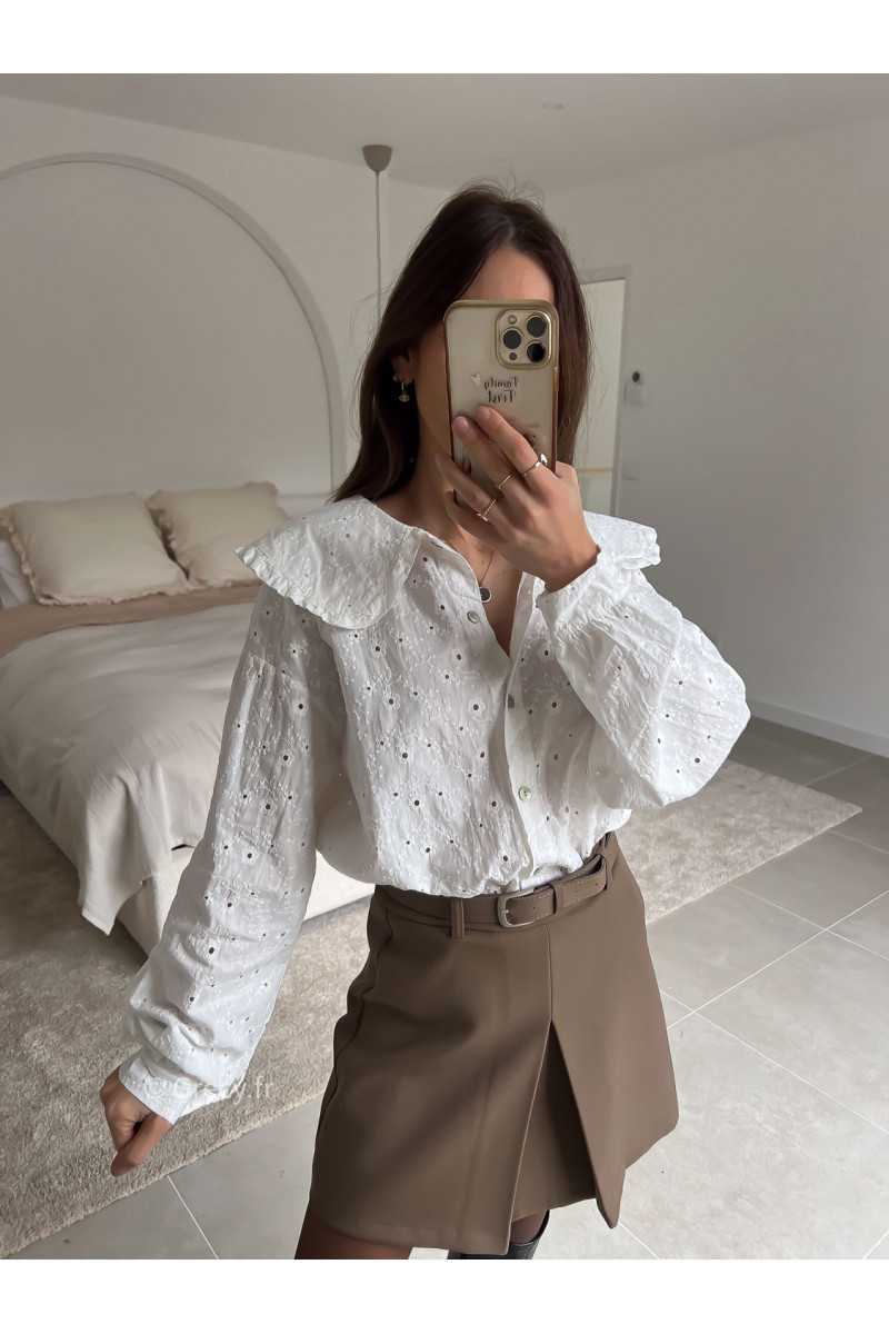 Chemise broderies anglaises col Claudine manches longues look ootd outfit mode tendance grecy