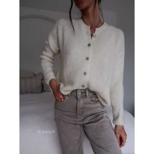 Gilet boutonné alpaga mohair beige écru basique tendance grecy look