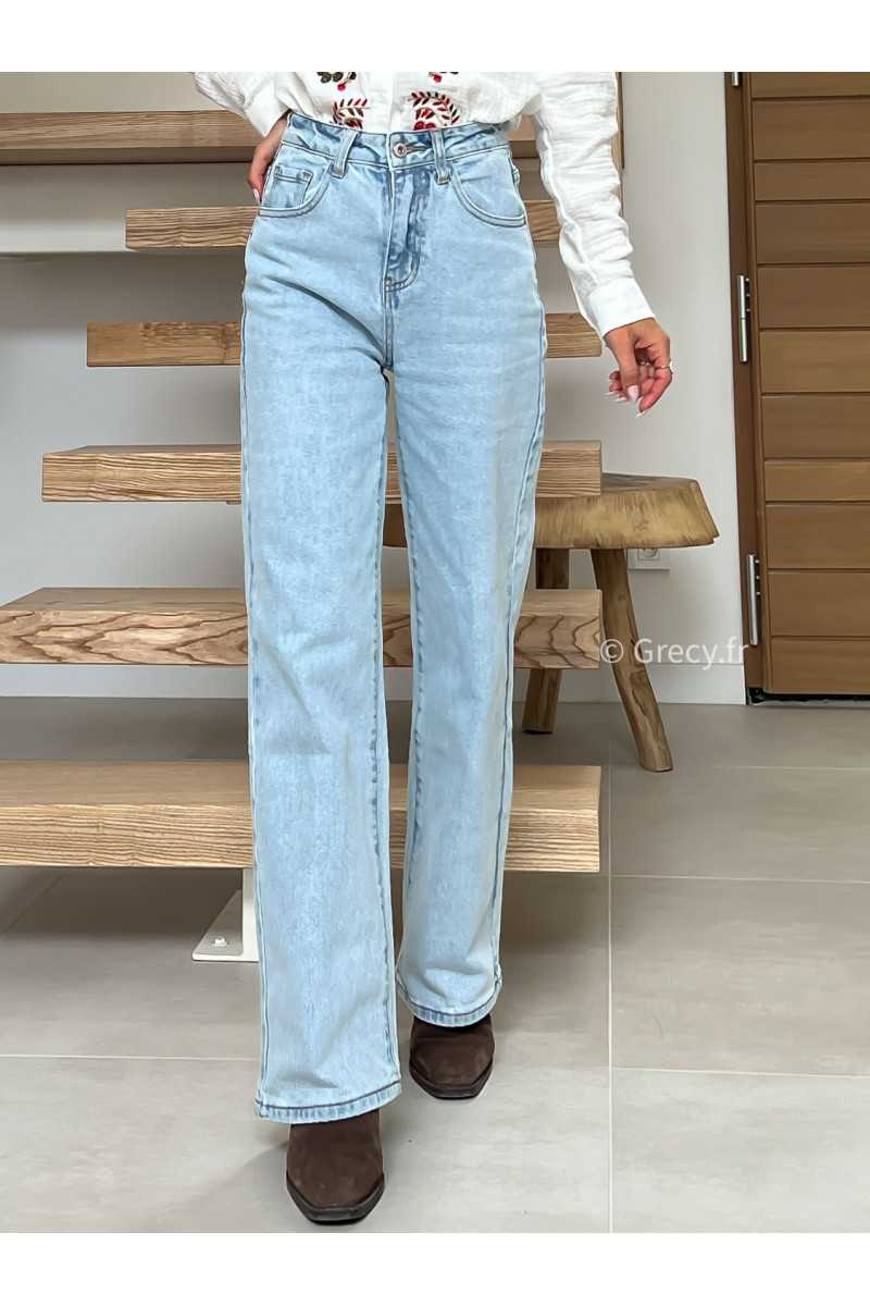 Jean droit bleu clair taille haute grecy mode tendance printemps été 2025 look intemporel