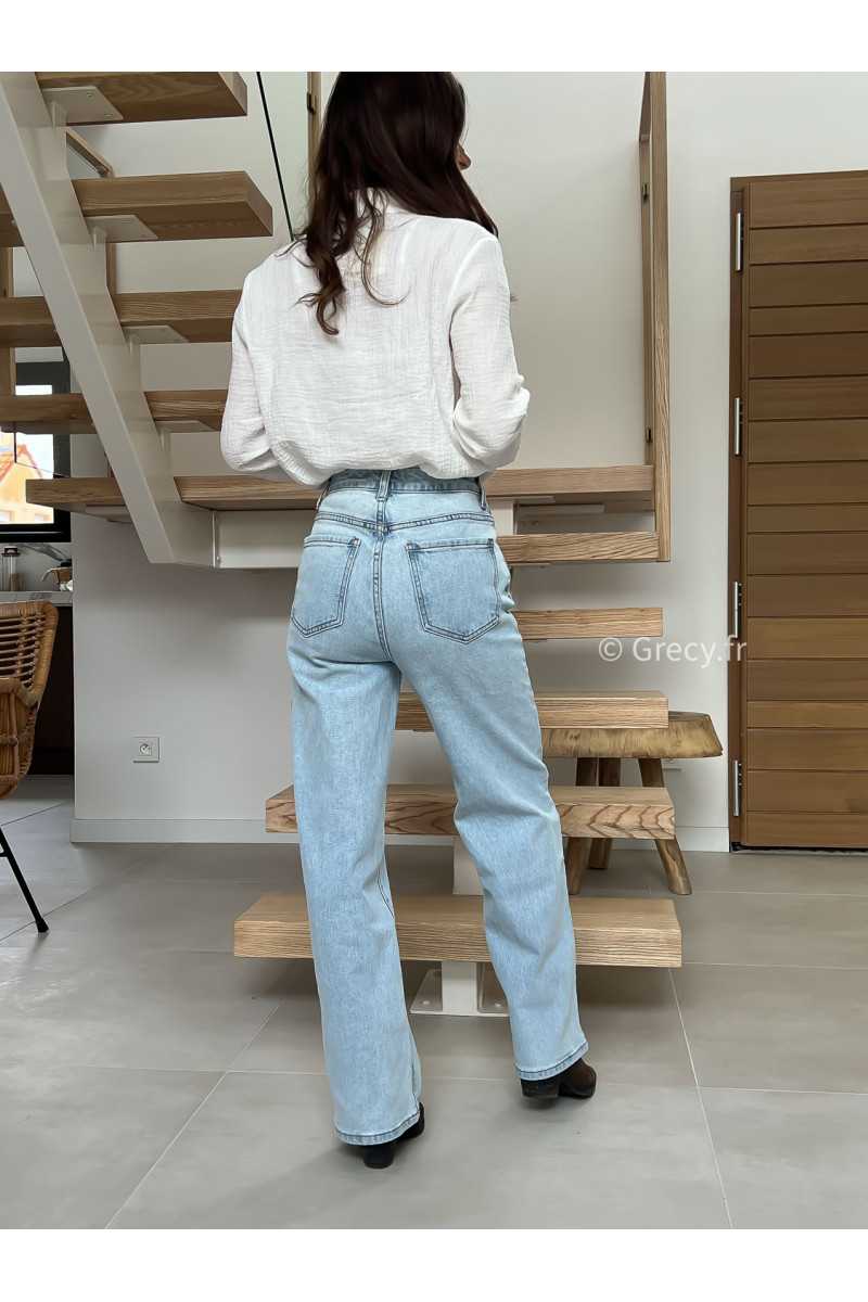 Jean droit bleu clair taille haute grecy mode tendance printemps été 2025 look intemporel