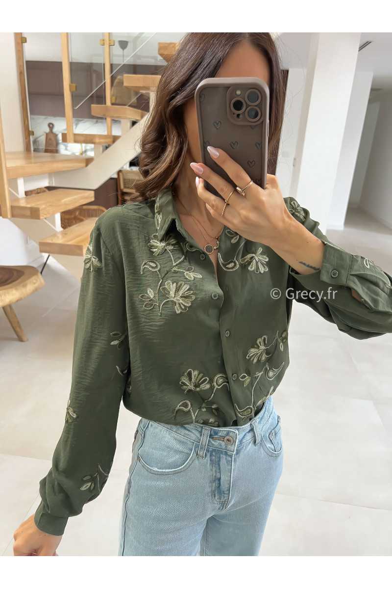 Chemise kaki broderies grecy mode tendance printemps été 2025 look intemporel
