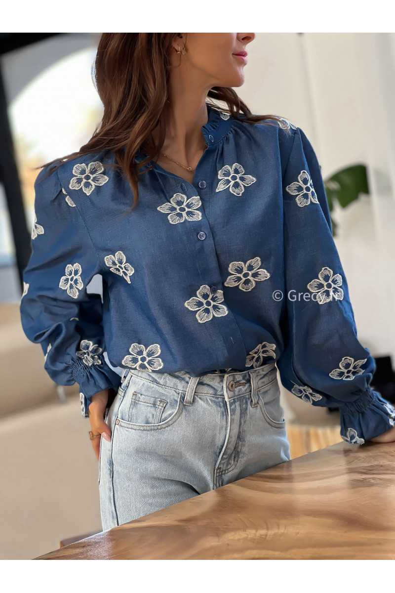 Chemise marine broderies jean Denim grecy mode tendance printemps été 2025 look intemporel