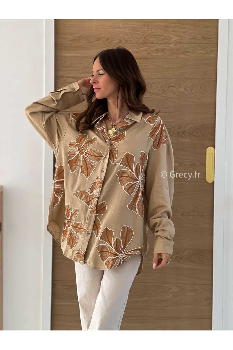 Chemise oversize beige fleurs brodées tendance mode printemps été grecy 2025