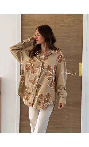 Chemise oversize beige fleurs brodées tendance mode printemps été grecy 2025