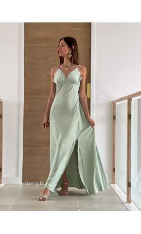 Robe longue satinée vert pastel cérémonie mariage grecy mode look printemps été 2025