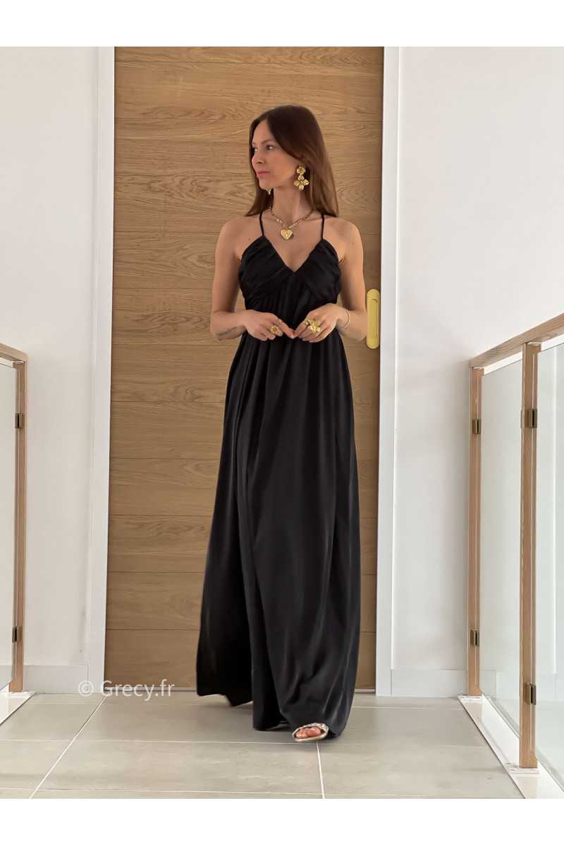 Robe longue satinée noire cérémonie mariage grecy mode look printemps été 2025