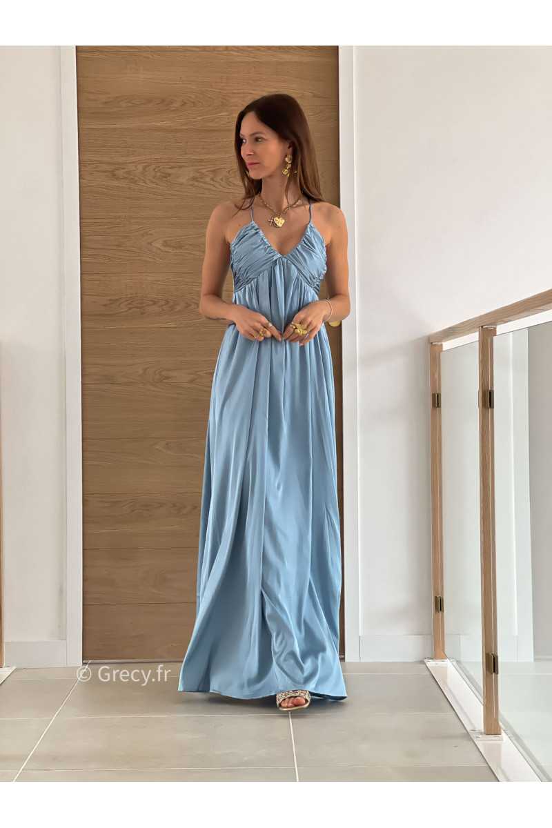 Robe longue satinée bleue cérémonie mariage grecy mode look printemps été 2025
