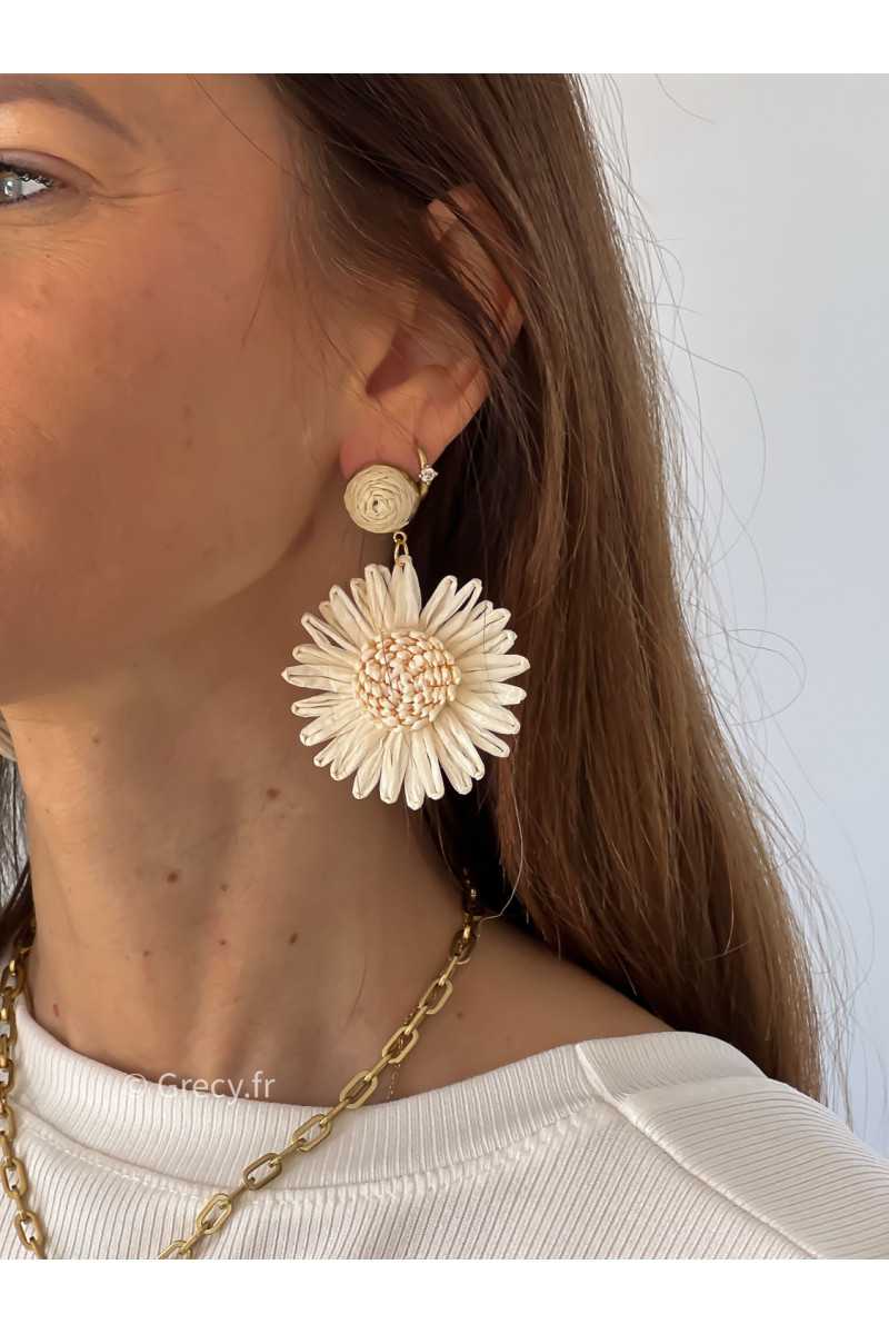 Boucles d'oreilles raphia légères été Bali écru grecy bijoux tendances