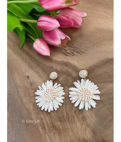 Boucles d'oreilles raphia légères été Bali écru grecy bijoux tendances
