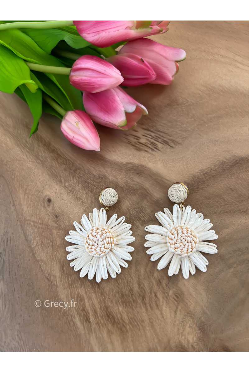 Boucles d'oreilles raphia légères été Bali écru grecy bijoux tendances