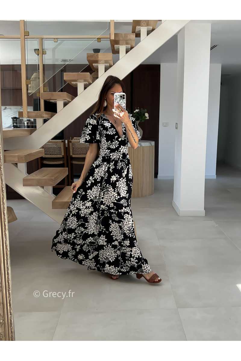 Robe longue noire et blanche mode tendance printemps été 2025 grecy chic élégant