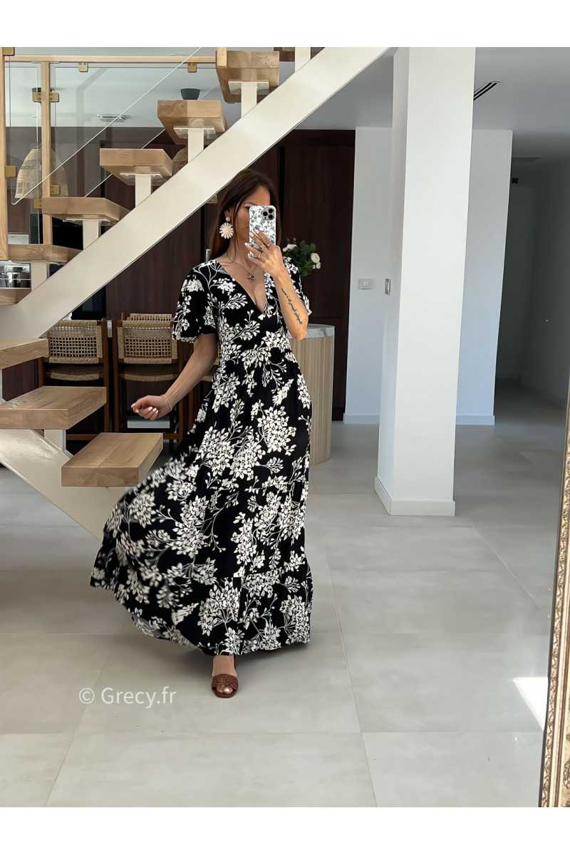 Robe longue noire et blanche mode tendance printemps été 2025 grecy chic élégant