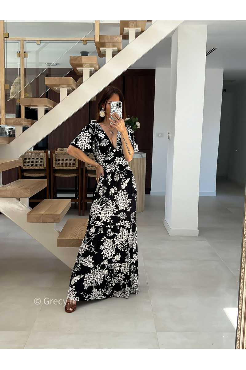 Robe longue noire et blanche mode tendance printemps été 2025 grecy chic élégant