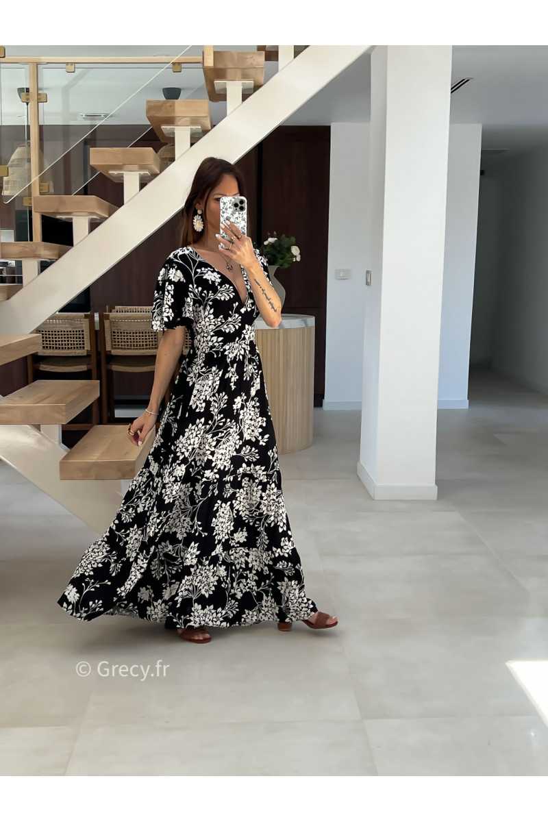 Robe longue noire et blanche mode tendance printemps été 2025 grecy chic élégant