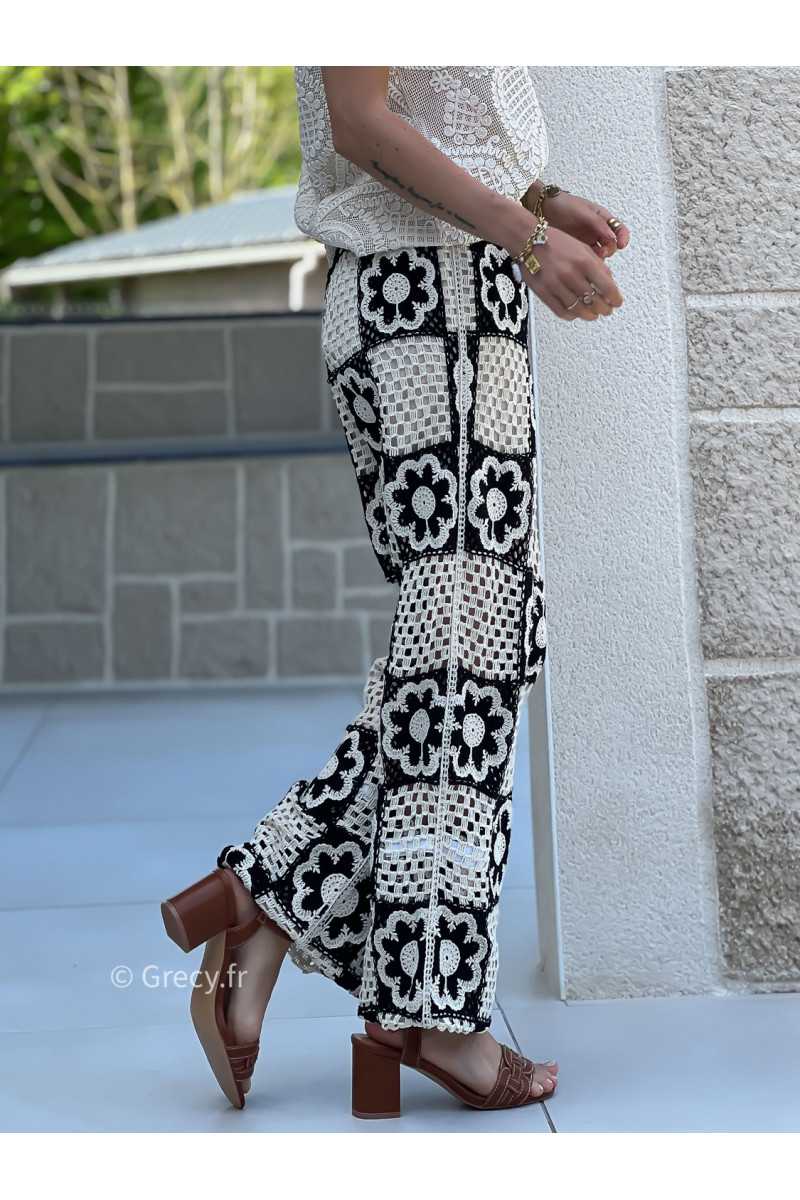 Pantalon crochet fleurs noir et blanc mode tendance ensemble printemps été chic