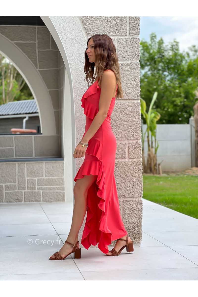 Robe longue volants corail mode grecy tendance printemps été 2025 ootd fluide cérémonie chic