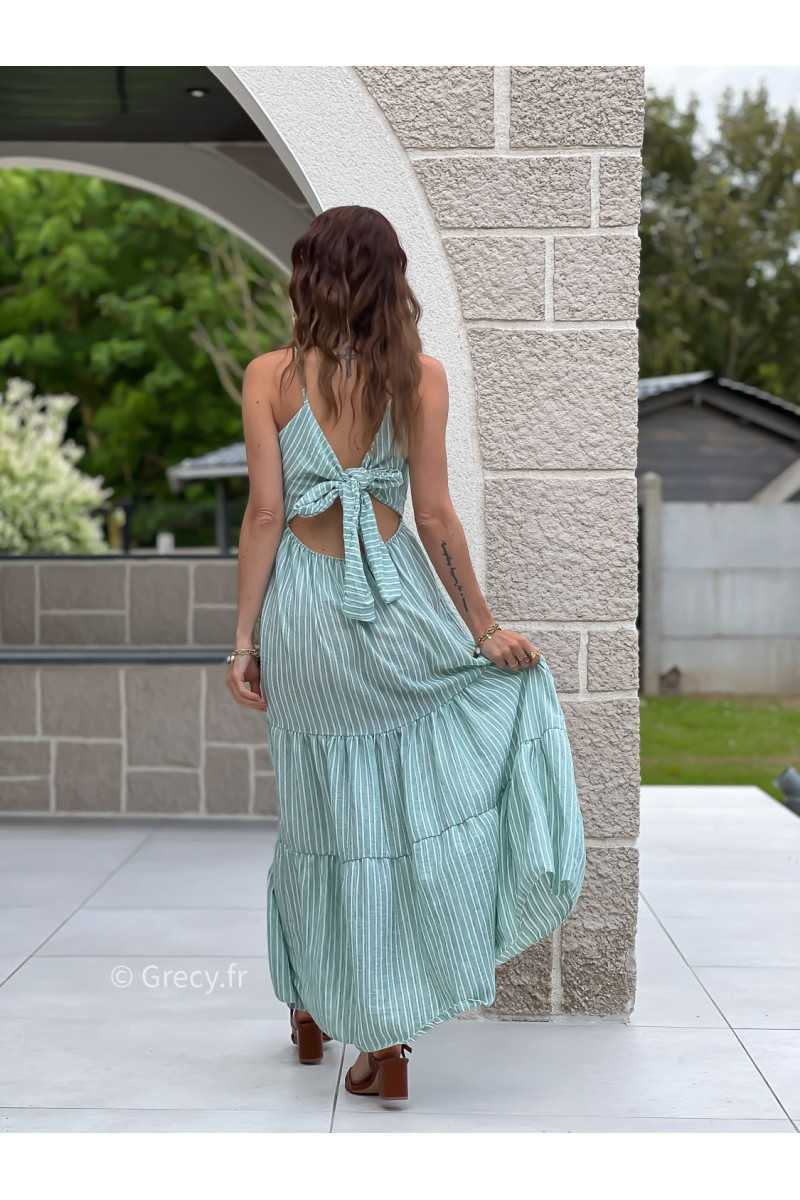 Robe longue rayures vert d'eau clair noeud dos bohème mode grecy tendance printemps été 2025 ootd fluide cérémonie chic