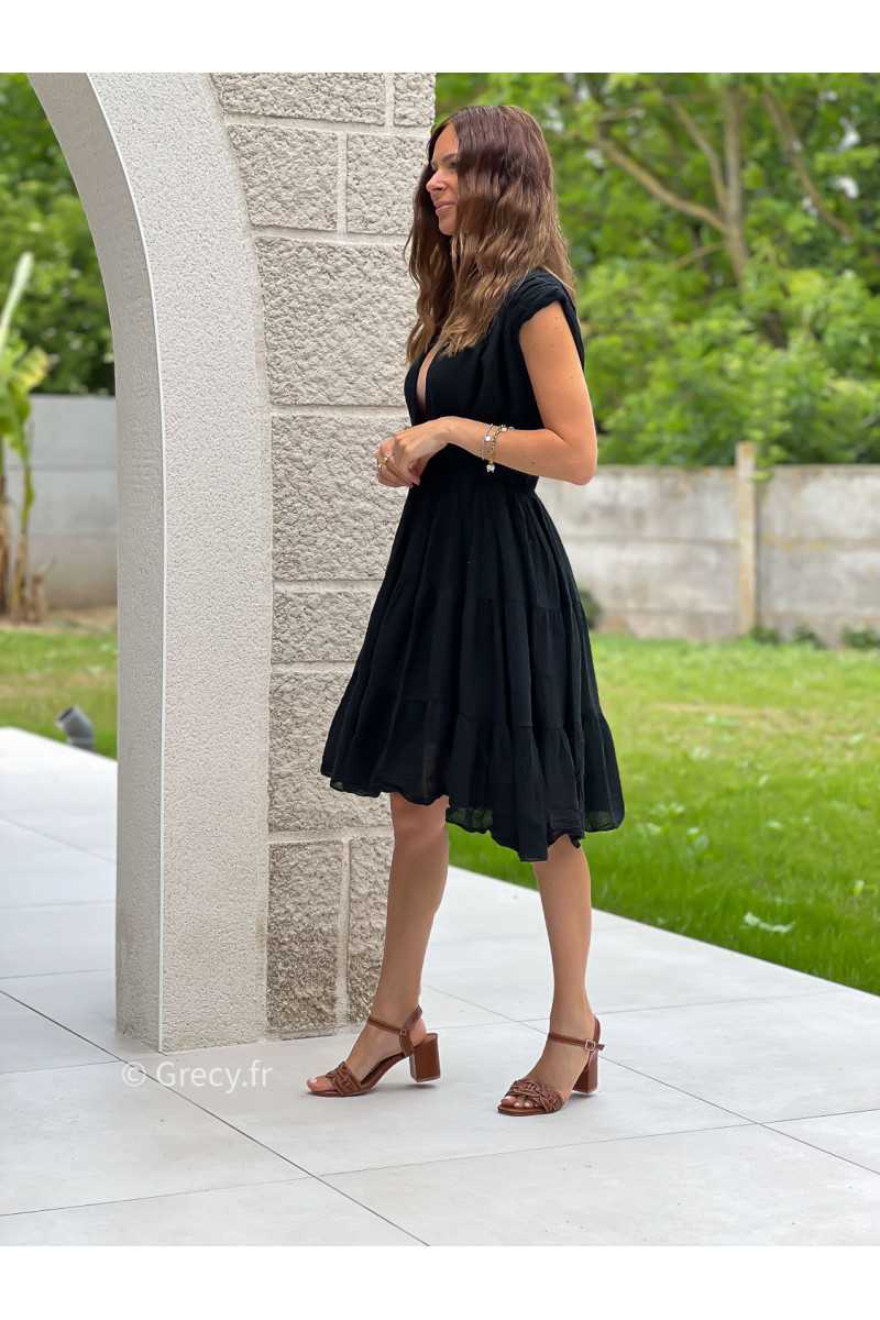 Robe gaze de coton noire bohème mode grecy tendance printemps été 2025 ootd fluide cérémonie chic