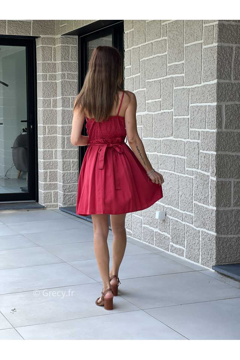 Robe rouge courte ceinturée printemps été mode tendance grecy zara mango