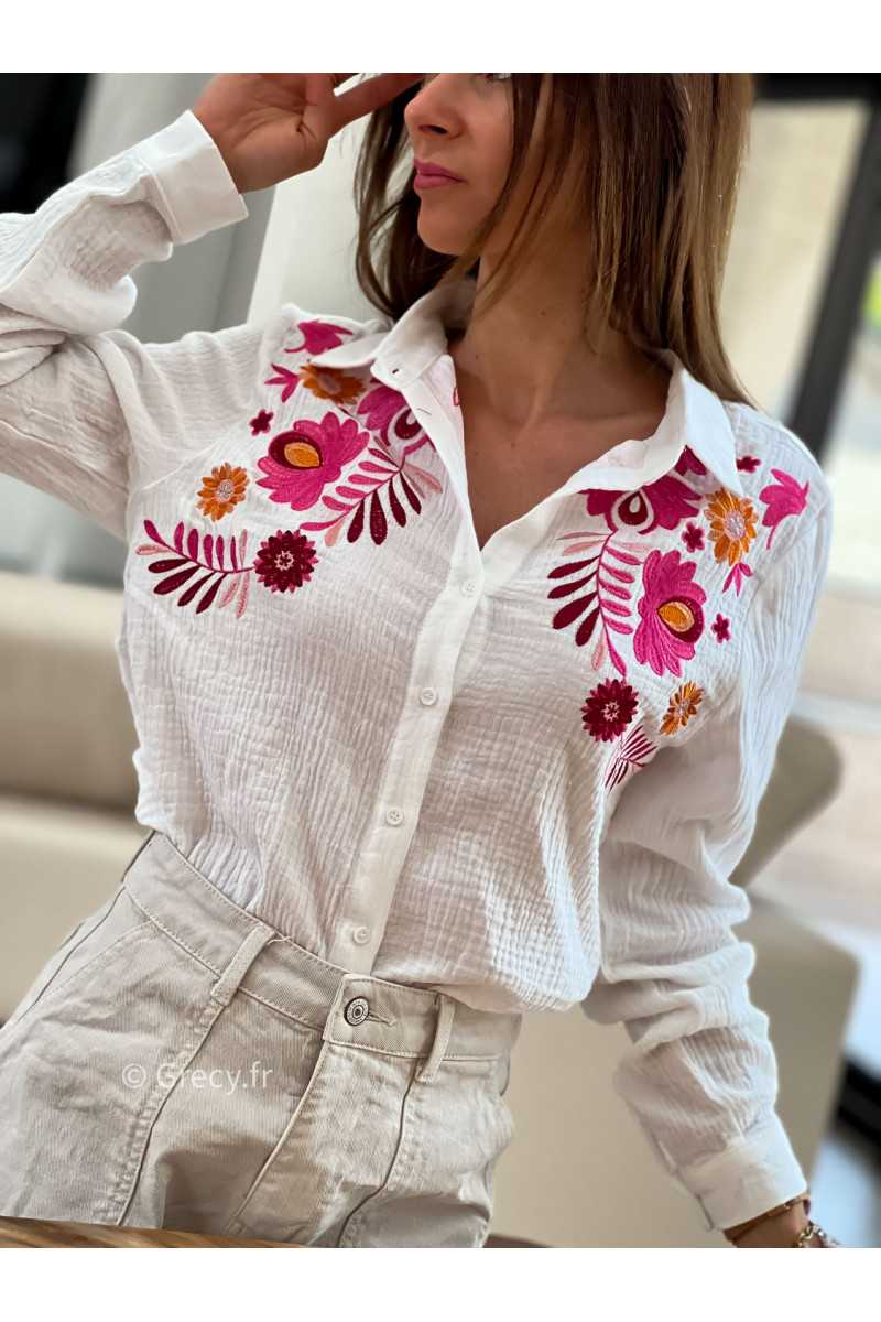 Chemise gaze de coton fleurie manches longues mode tendance grecy ootd outfit look rose printemps été 2025