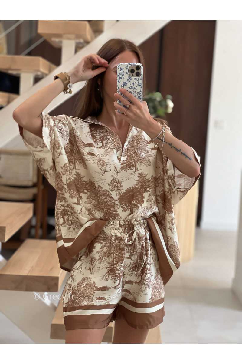 blouse beige col ouvert soie toile de jouy motif manches courtes douce oversize large grecy mode tenue ensemble