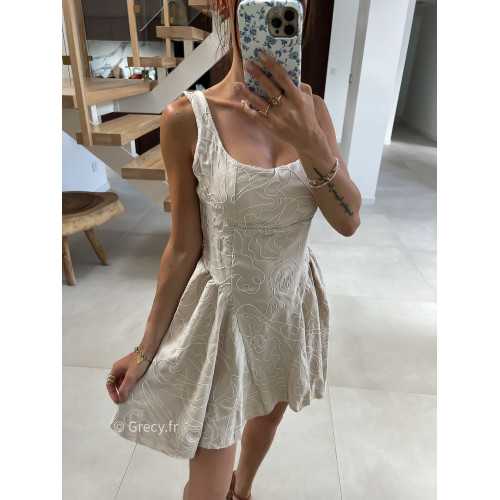 Robe courte beige broderies mode tendance grecy