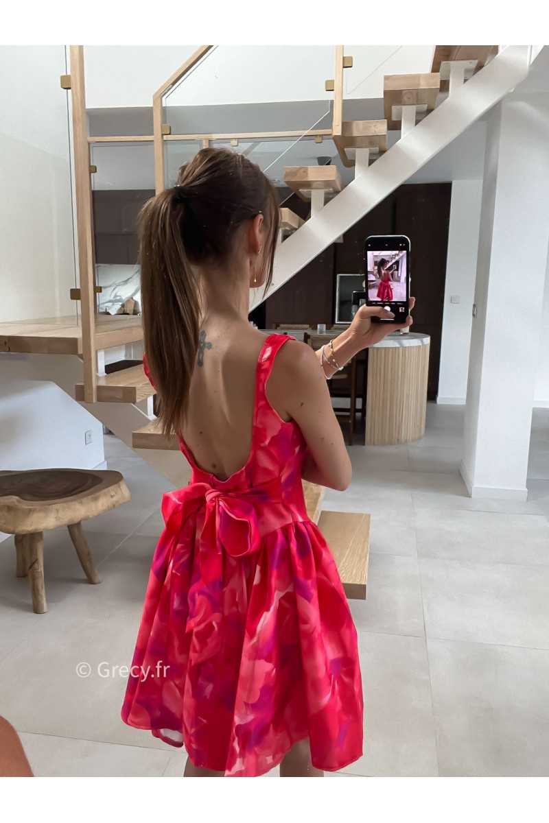 Robe courte rouge rose fleurie corset cérémonie mode tendance grecy noeud dos