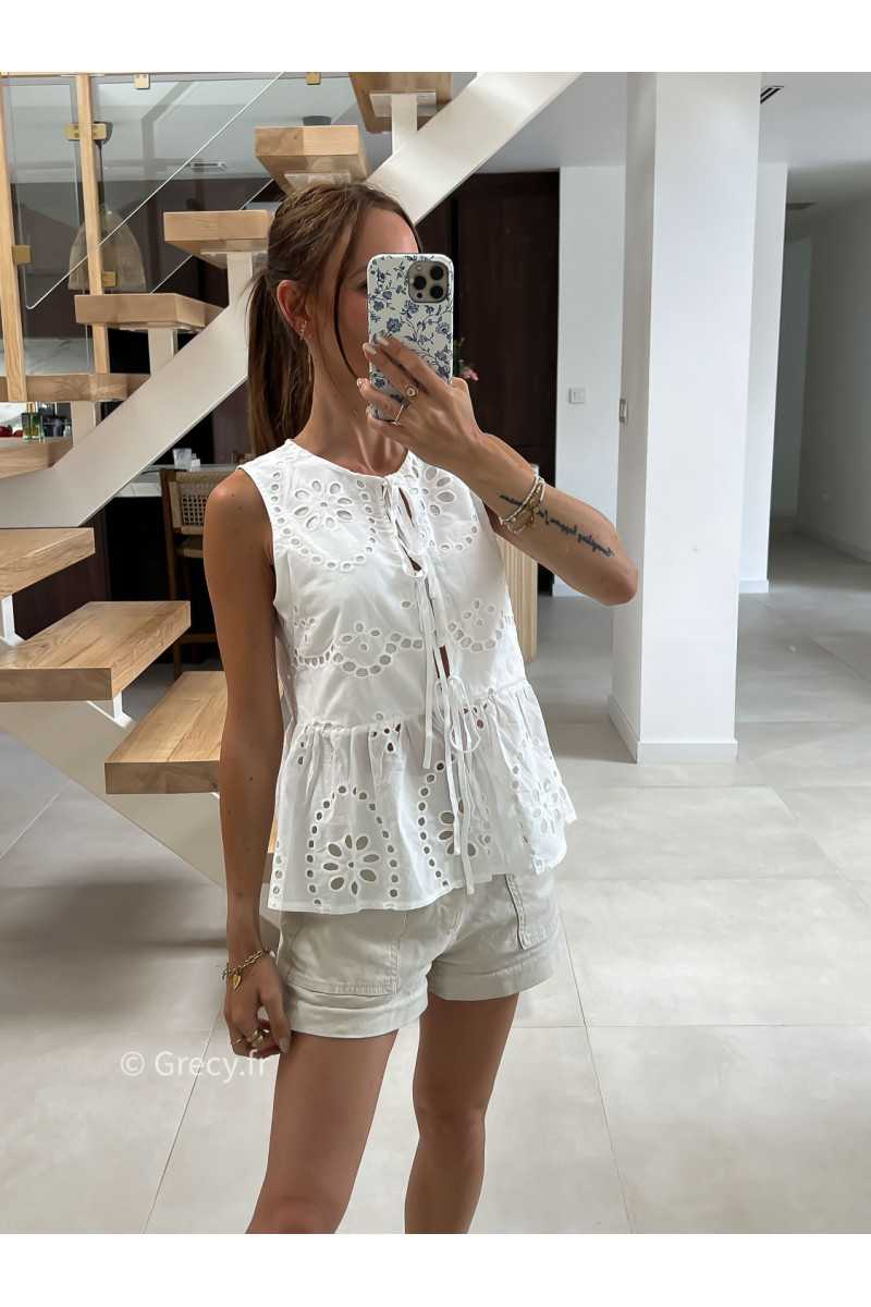 Top broderies blanc à nouer mode tendance été grecy
