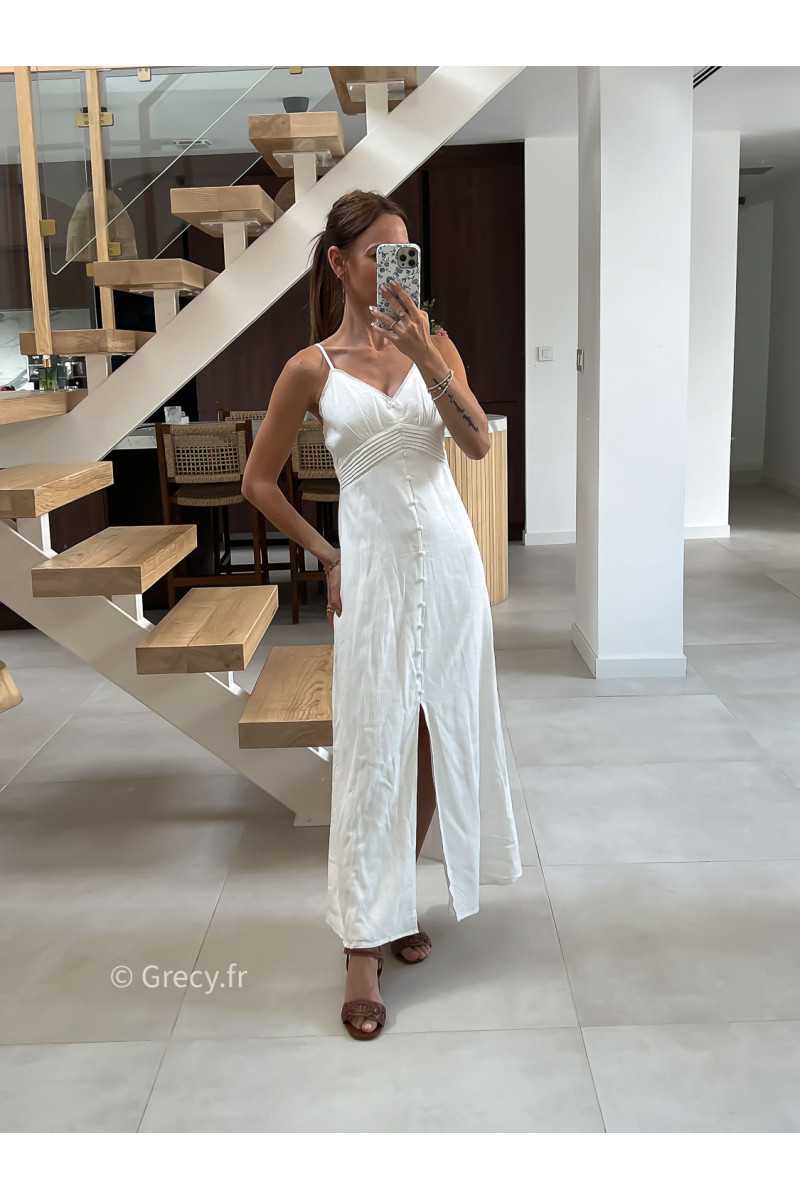 Robe longue en lin boutonnée à bretelles été look chic intemporel mode tendance grecy