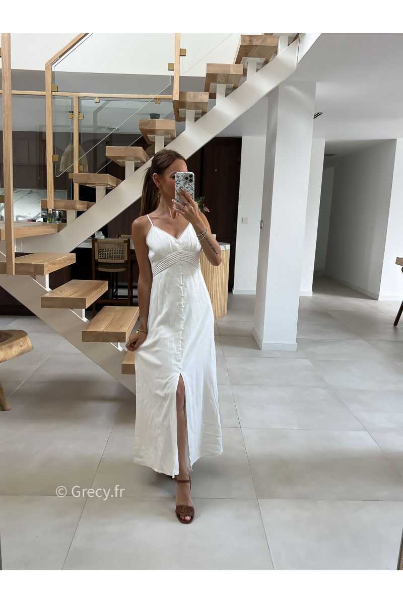 Robe longue en lin boutonnée à bretelles été look chic intemporel mode tendance grecy