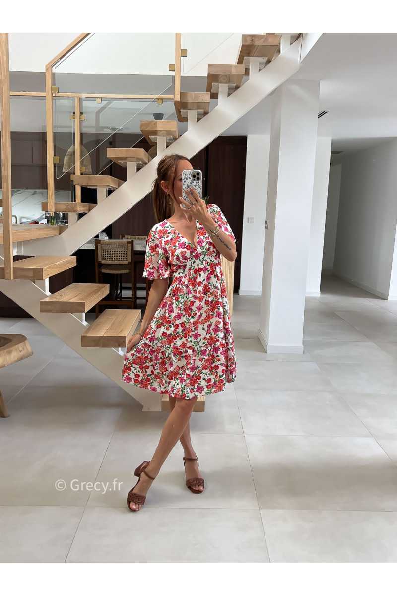Robe courte fleurie été look chic intemporel mode tendance grecy