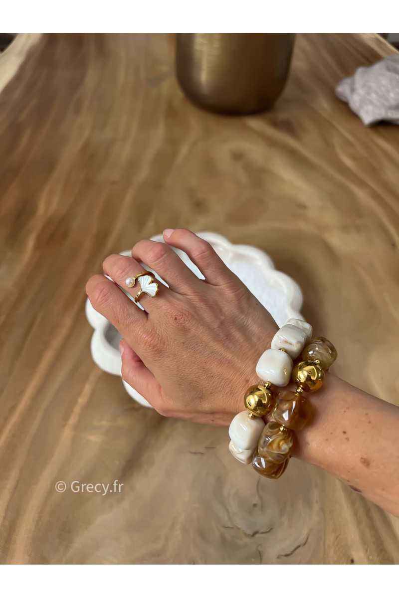 Bracelet beige blanc écru perles rondes bijoux grecy élastique