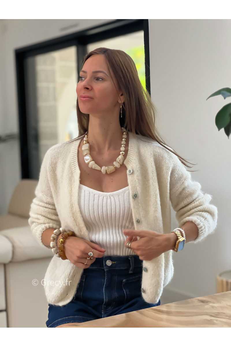 Gilet boutonné alpaga mohair beige écru basique tendance grecy look