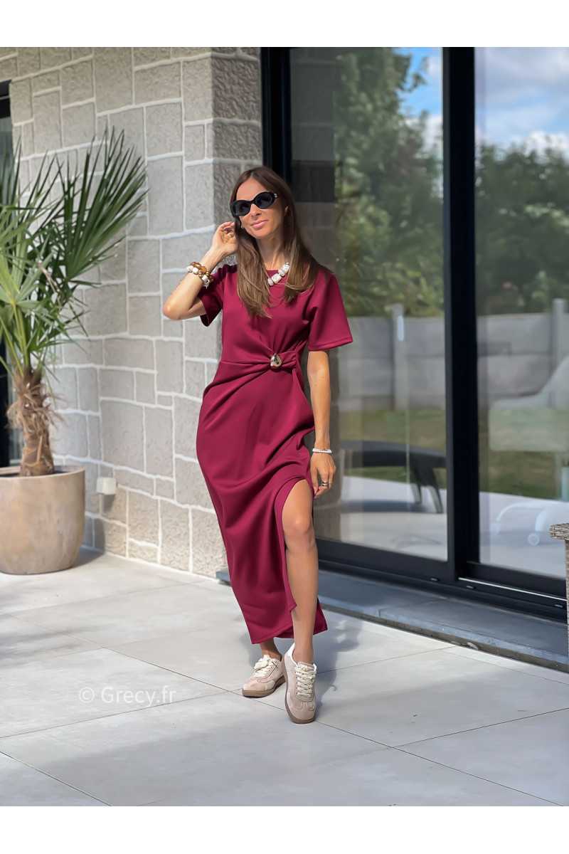 robe longue bordeaux manches courtes détail doré fente basique tendance grecy look automne hiver 2025 2026