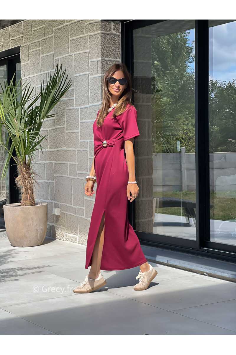 robe longue bordeaux manches courtes détail doré fente basique tendance grecy look automne hiver 2025 2026