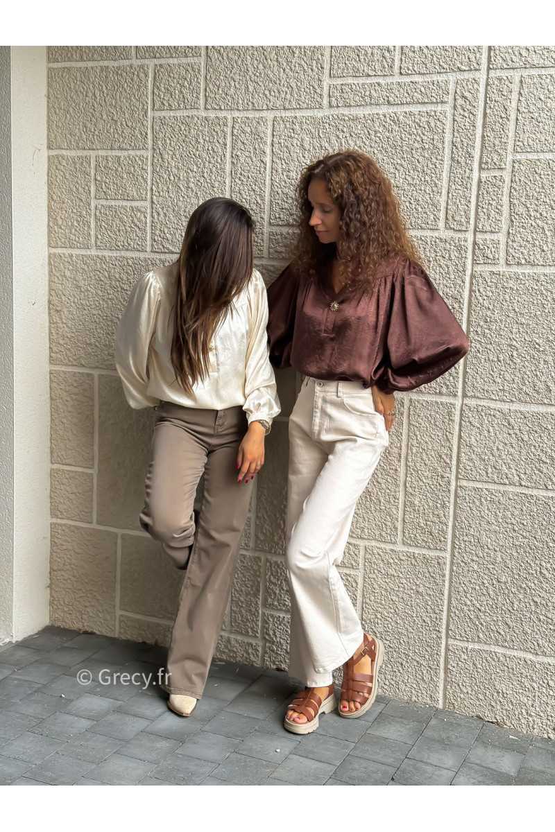 blouse marron fluide oversize bouton doré soleil manches longues basique tendance grecy look automne hiver 2025 2026