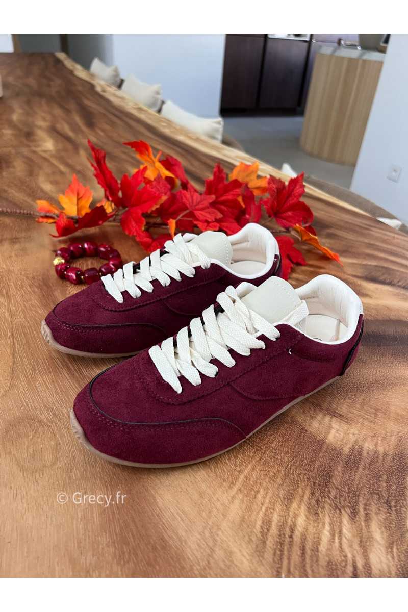 baskets bordeaux suédine basique tendance grecy look automne hiver 2025 2026