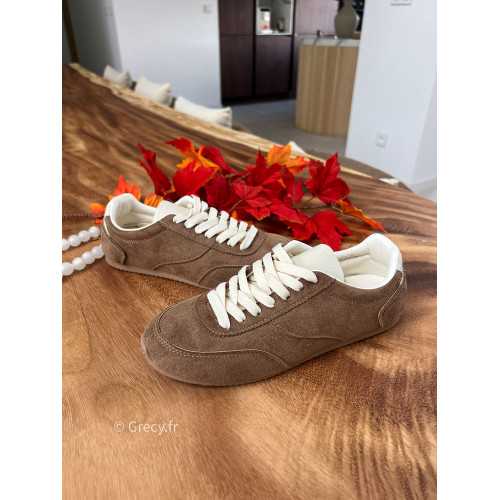 Baskets suedine camel