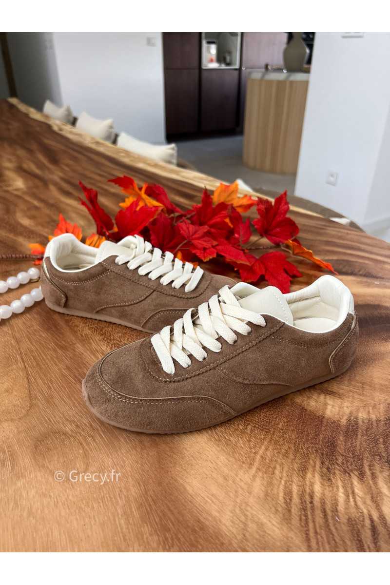 baskets camel marron clair suédine basique tendance grecy look automne hiver 2025 2026