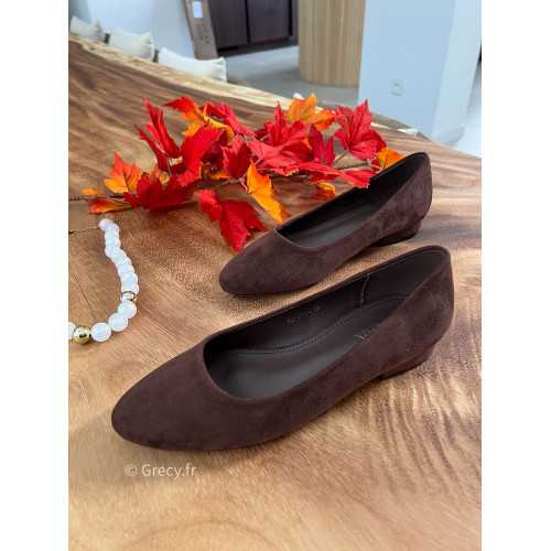 ballerines marron chocolat suédine basique tendance grecy look automne hiver 2025 2026
