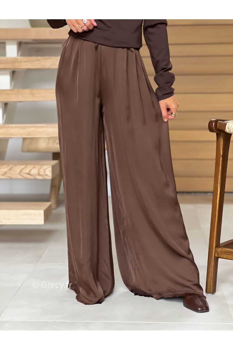 pantalon fluide soie marron basique tendance grecy look automne hiver 2025 2026