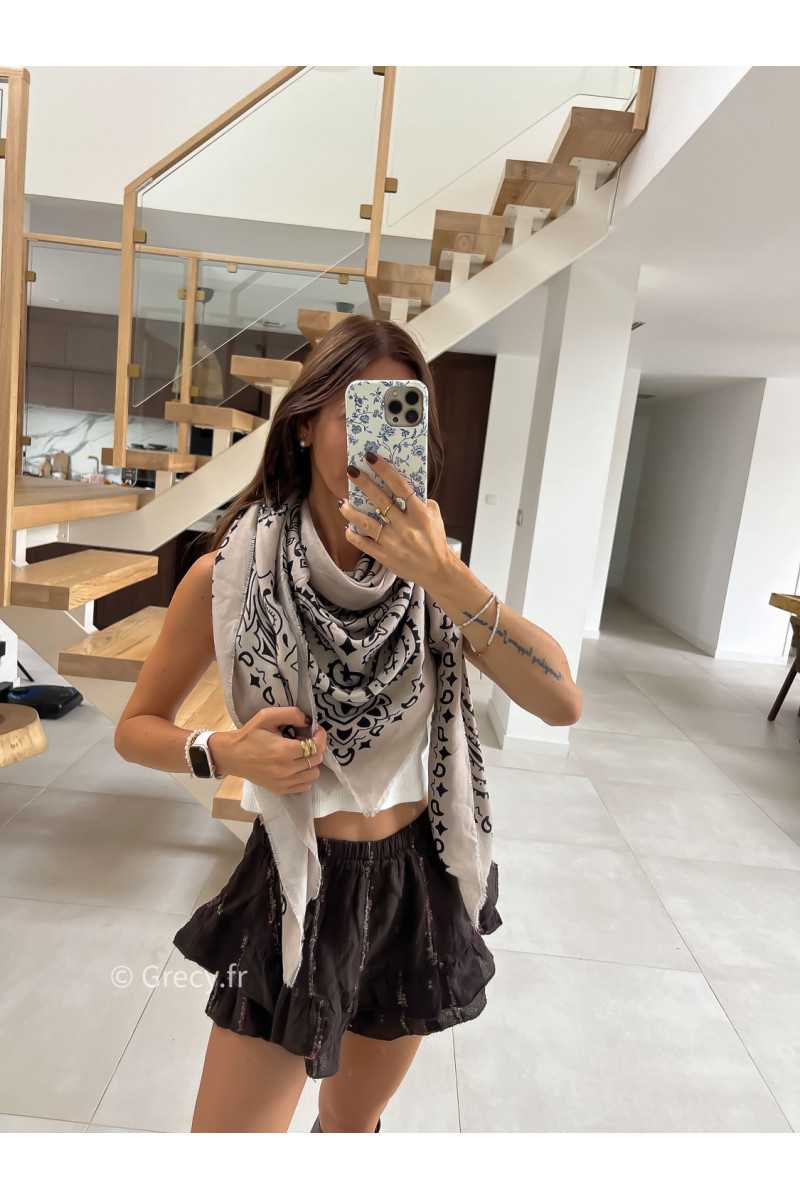Echarpe beige en laine foulard motif bandana kujten