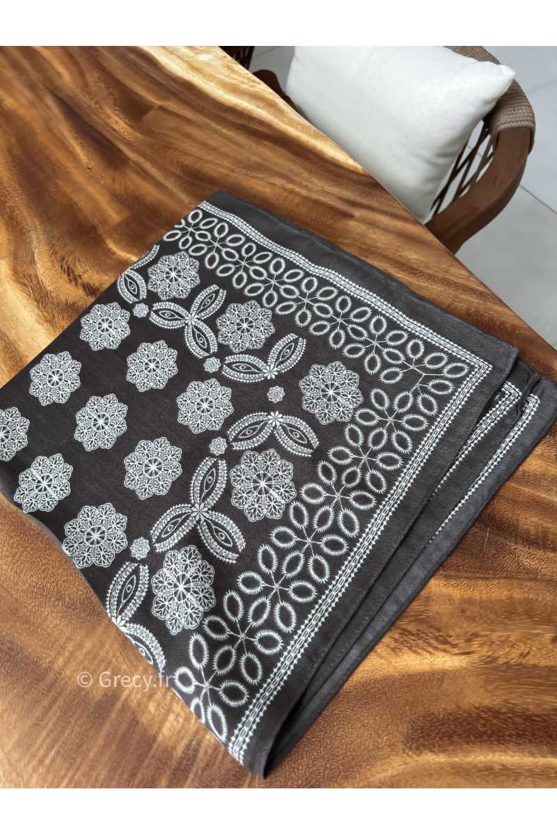 Echarpe foulard carré marron motif bandana fleuri grecy