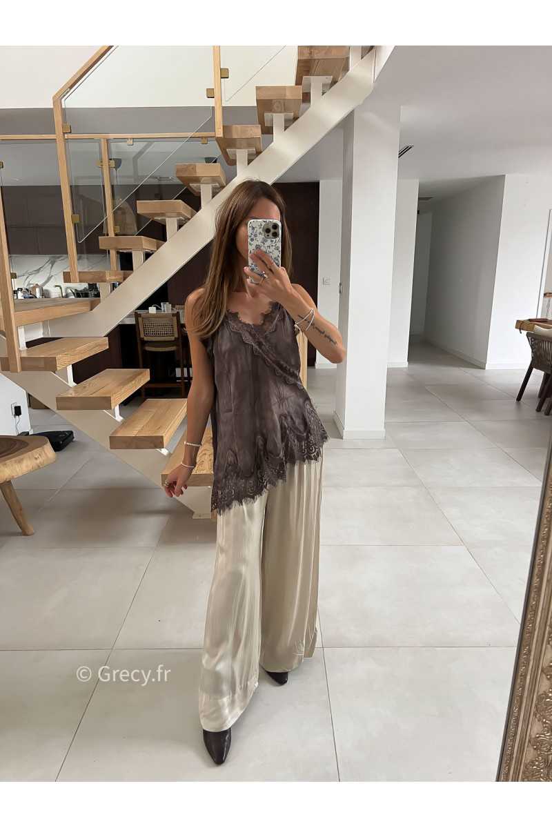 Débardeur style lingerie dentelles taupe mode tendance grecy look Zara mango