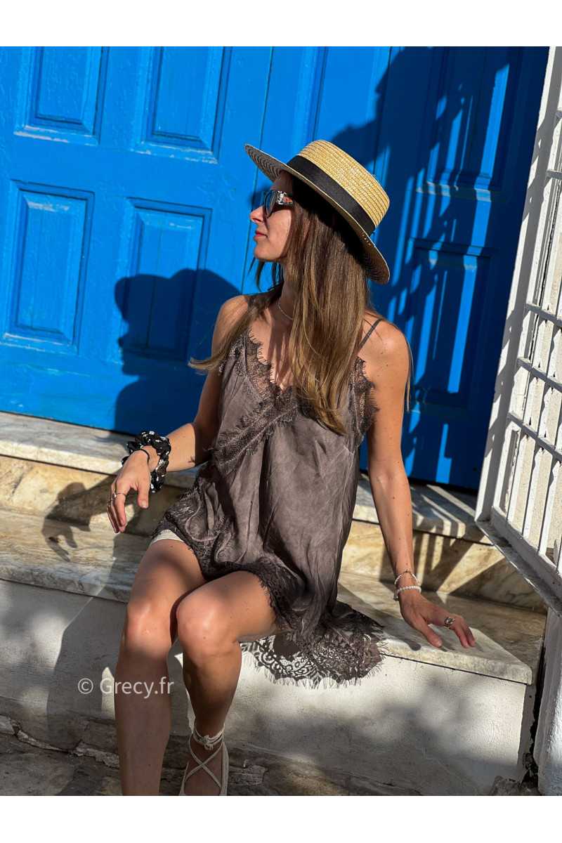 Débardeur style lingerie dentelles taupe mode tendance grecy look Zara mango