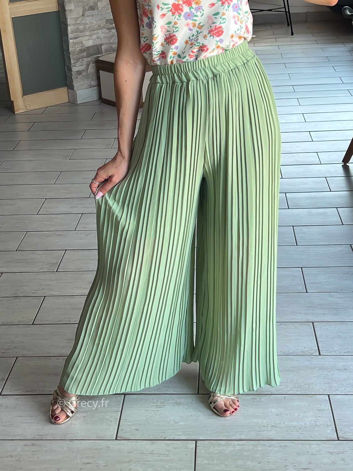 Pantalon fluide pliss vert pastel taille lastique Couleur vert d