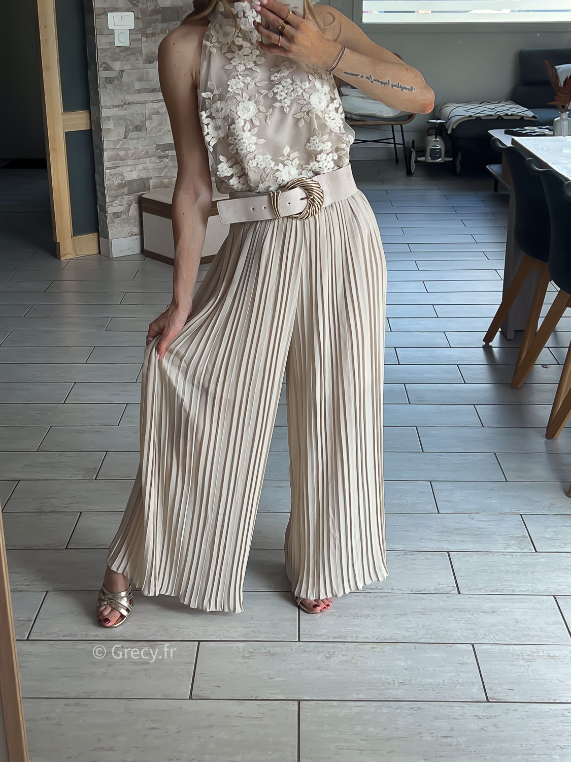 Pantalon pliss fluide beige taille lastique Couleur beige Taille