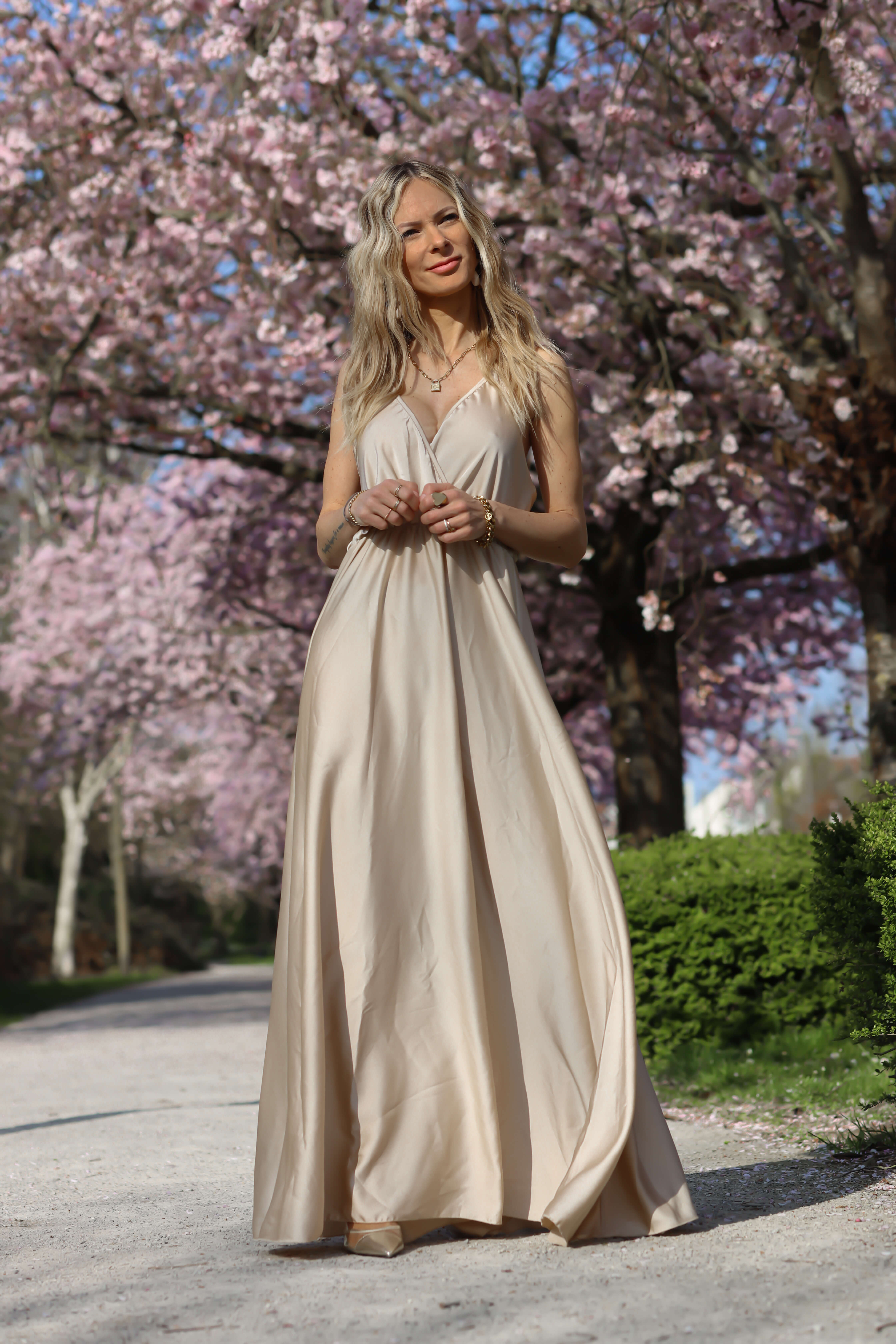 Flydress champagne robe longue satin e mariage shooting