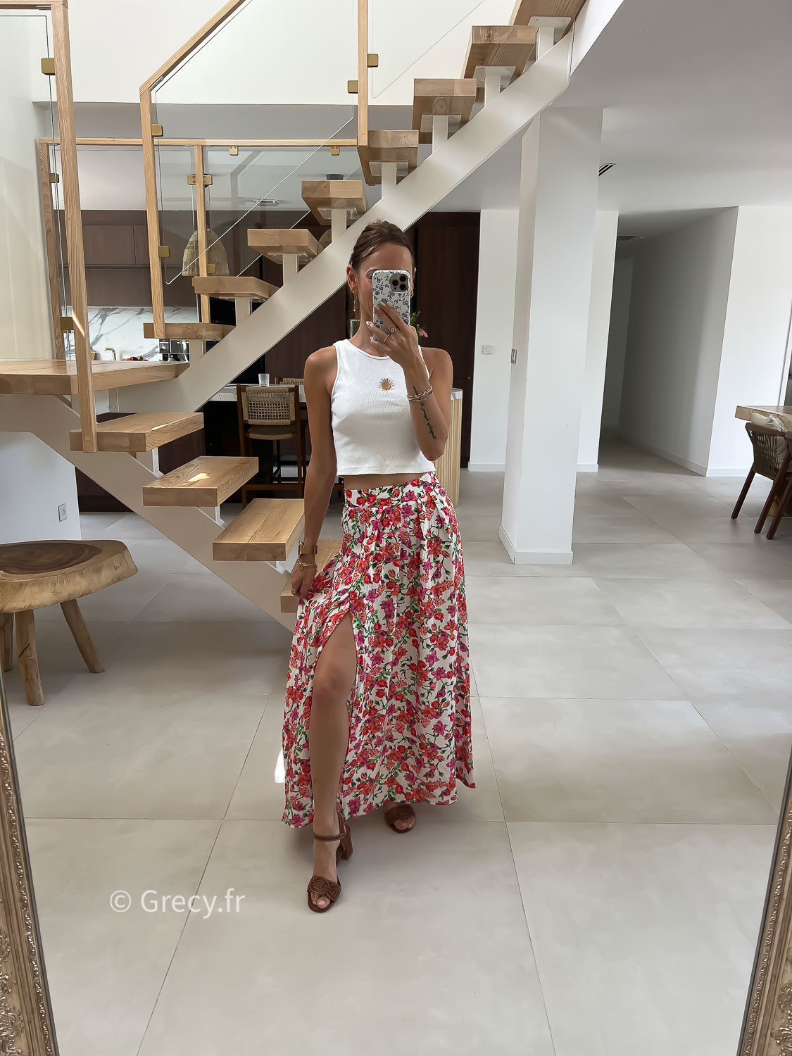 Multicolour Jupe fleurie noire et beige | FR